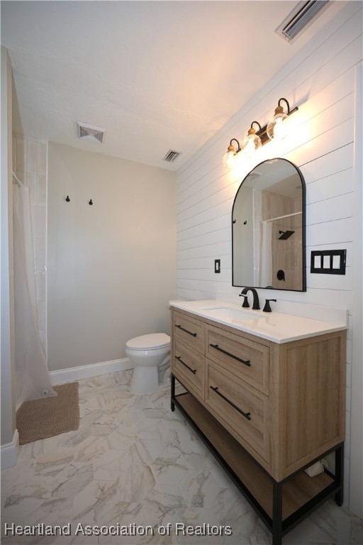 4626 Duffer Loop Sebring, FL 33872 - Photo 16 of 46 Master Bath
