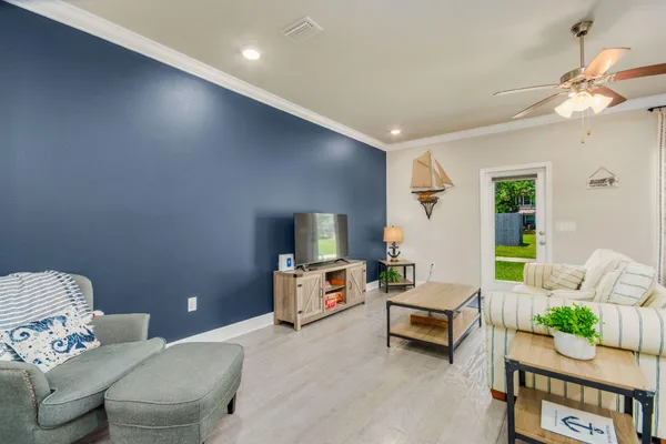 $353,000 | 255 South E Street, Pensacola, FL 32502