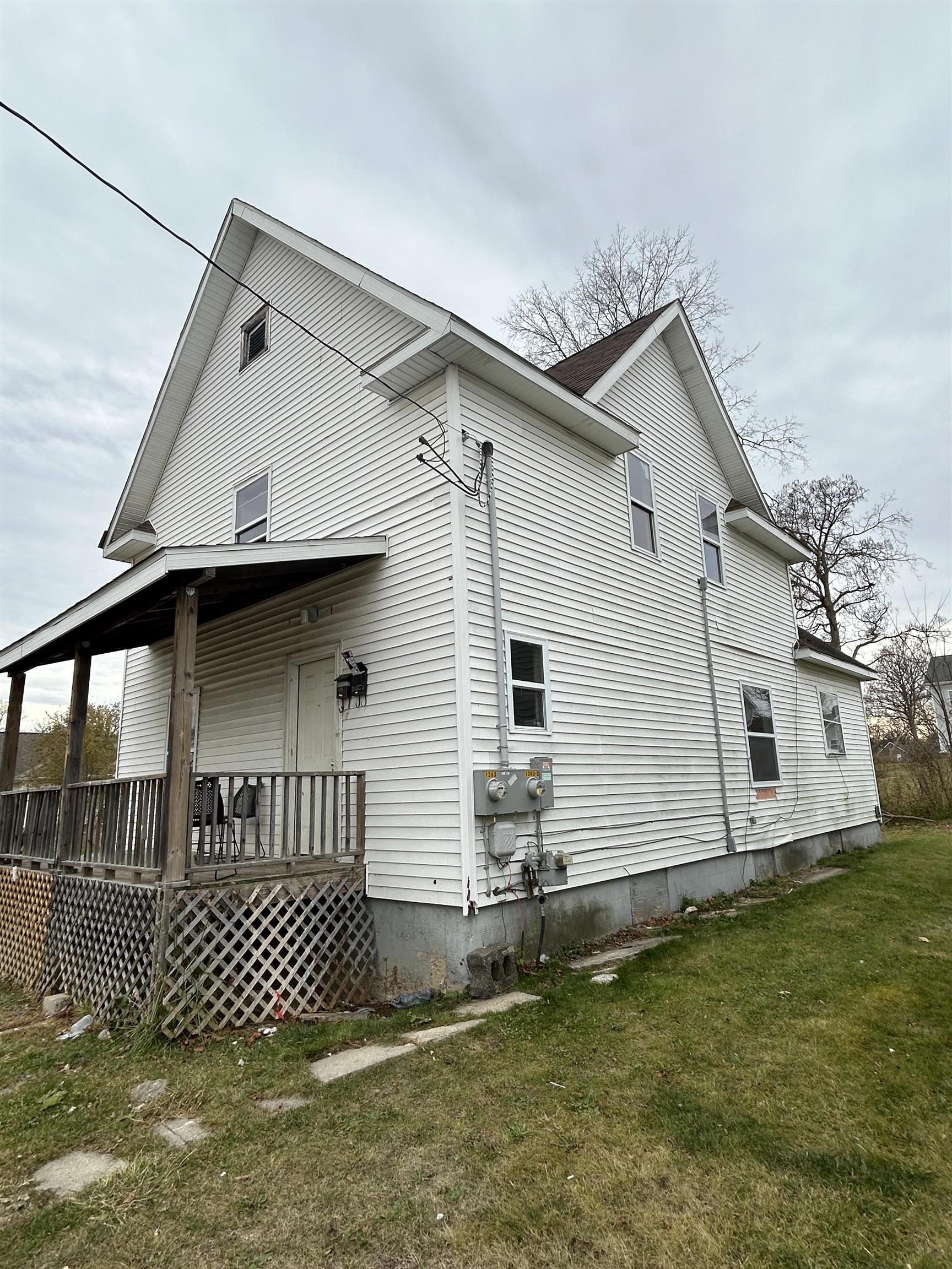 1303 Root Street Flint, MI 48503 - Photo 2 of 16