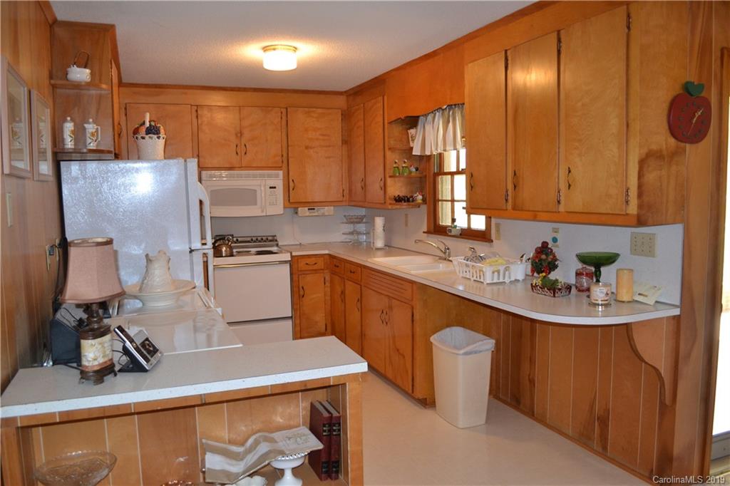 479 Wiggins Road Mooresville, NC 28115 - Photo 4 of 17 Gallery Image 4