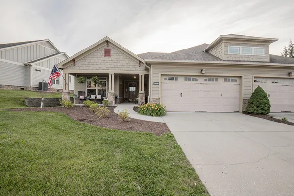 $425,000 | 4543 Sweet Berry Lane, Ooltewah, TN 37363