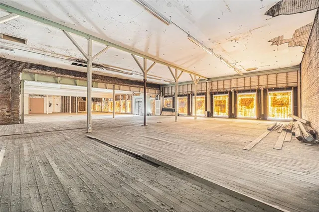 $50 | 1324 East 7th Avenue, Tampa, FL 33605