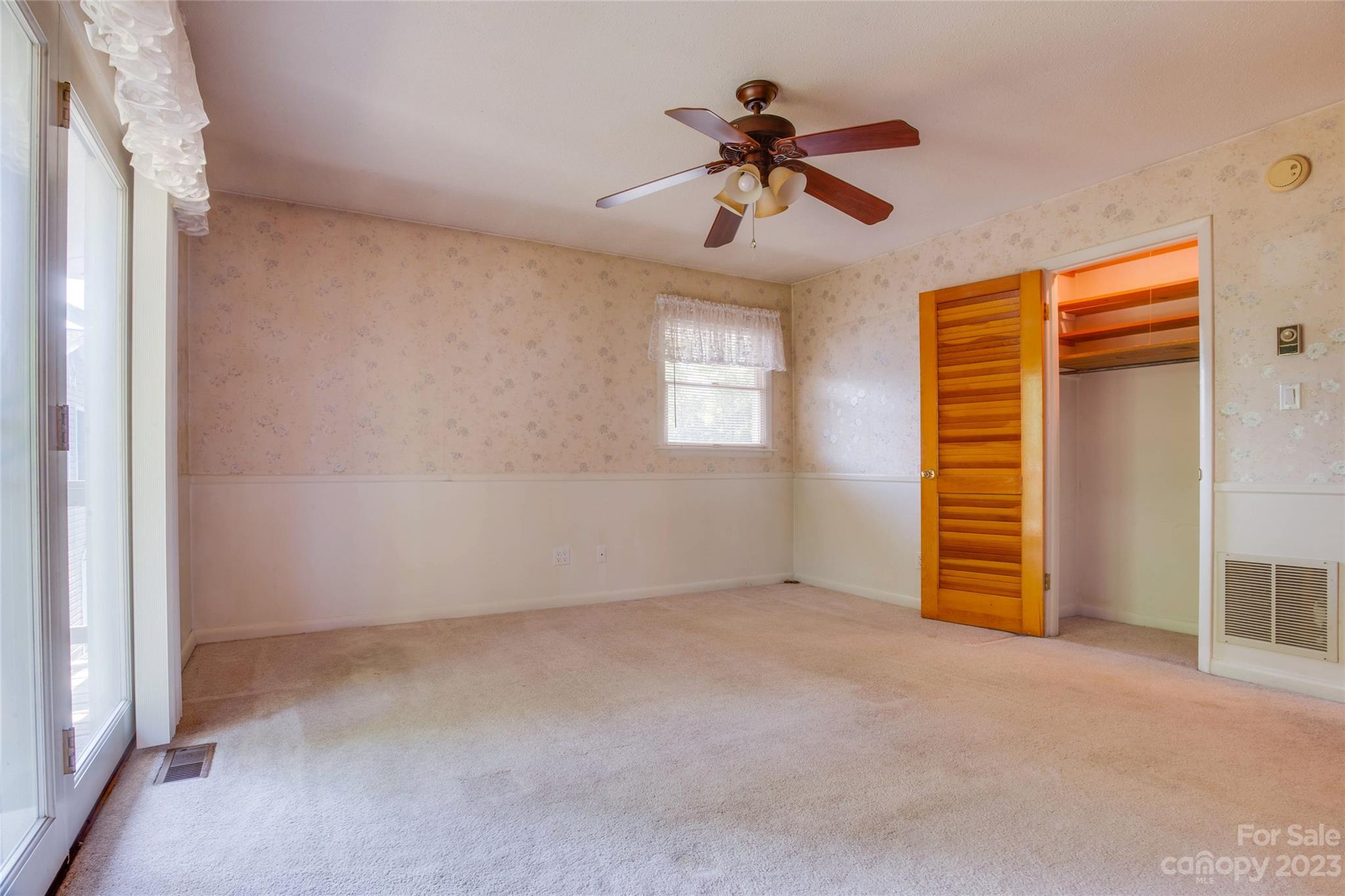 75 Golddigger Road Candler, NC 28715 - Photo 19 of 34 Gallery Image 19
