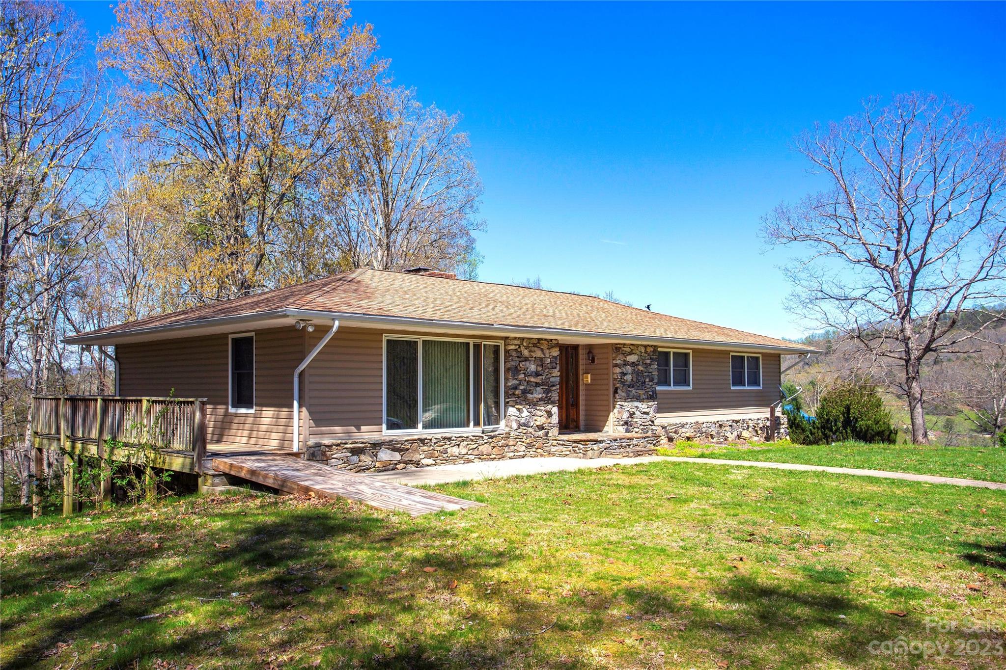 75 Golddigger Road Candler, NC 28715 - Photo 5 of 34 Gallery Image 5