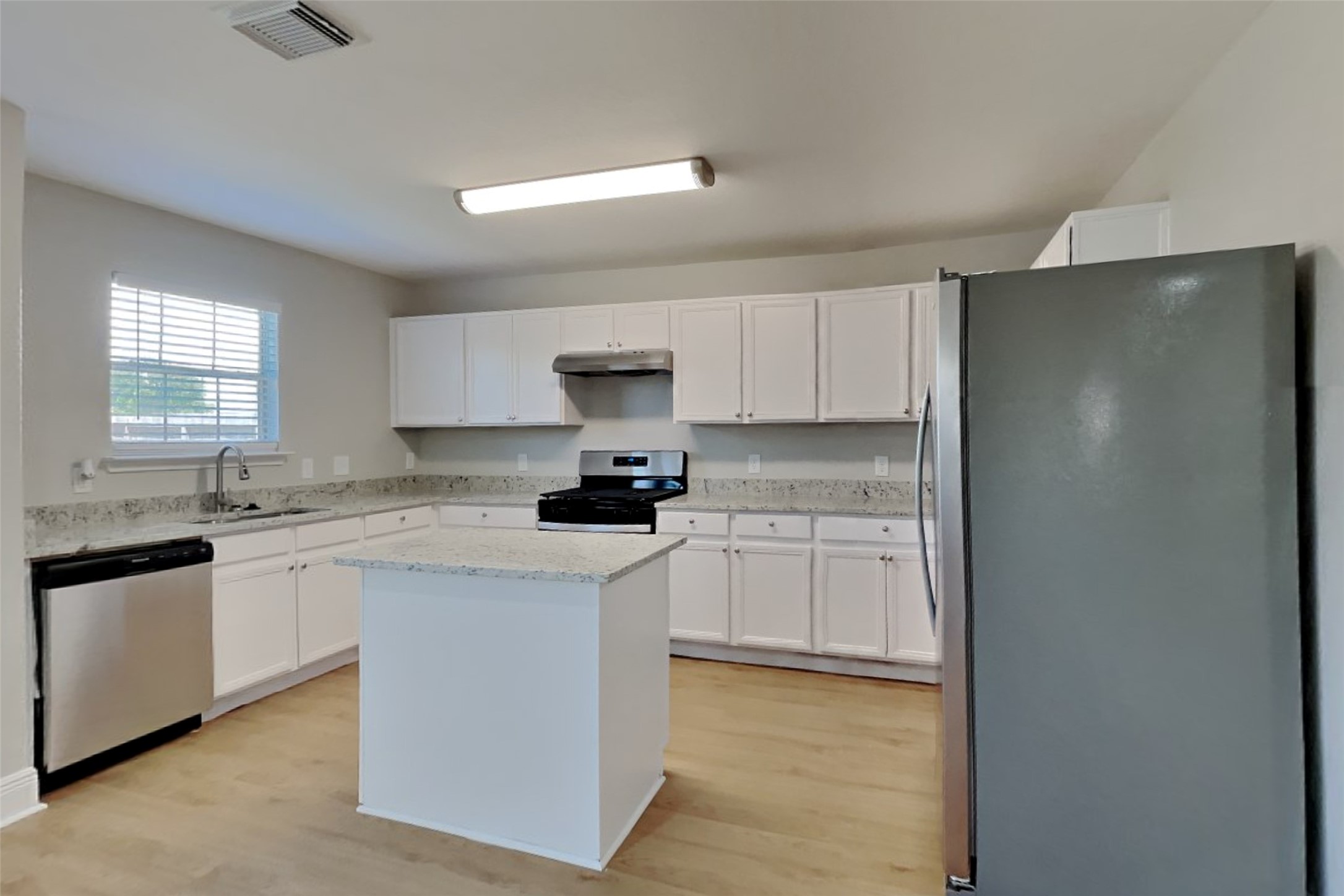 29402 Legends Hill Drive Spring, TX 77386 - Photo 6 of 22