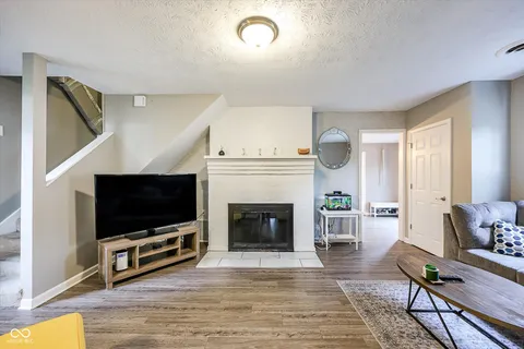 $284,900 | 7250 Fitch Avenue, Indianapolis, IN 46240