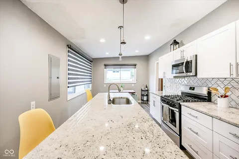 $284,900 | 7250 Fitch Avenue, Indianapolis, IN 46240