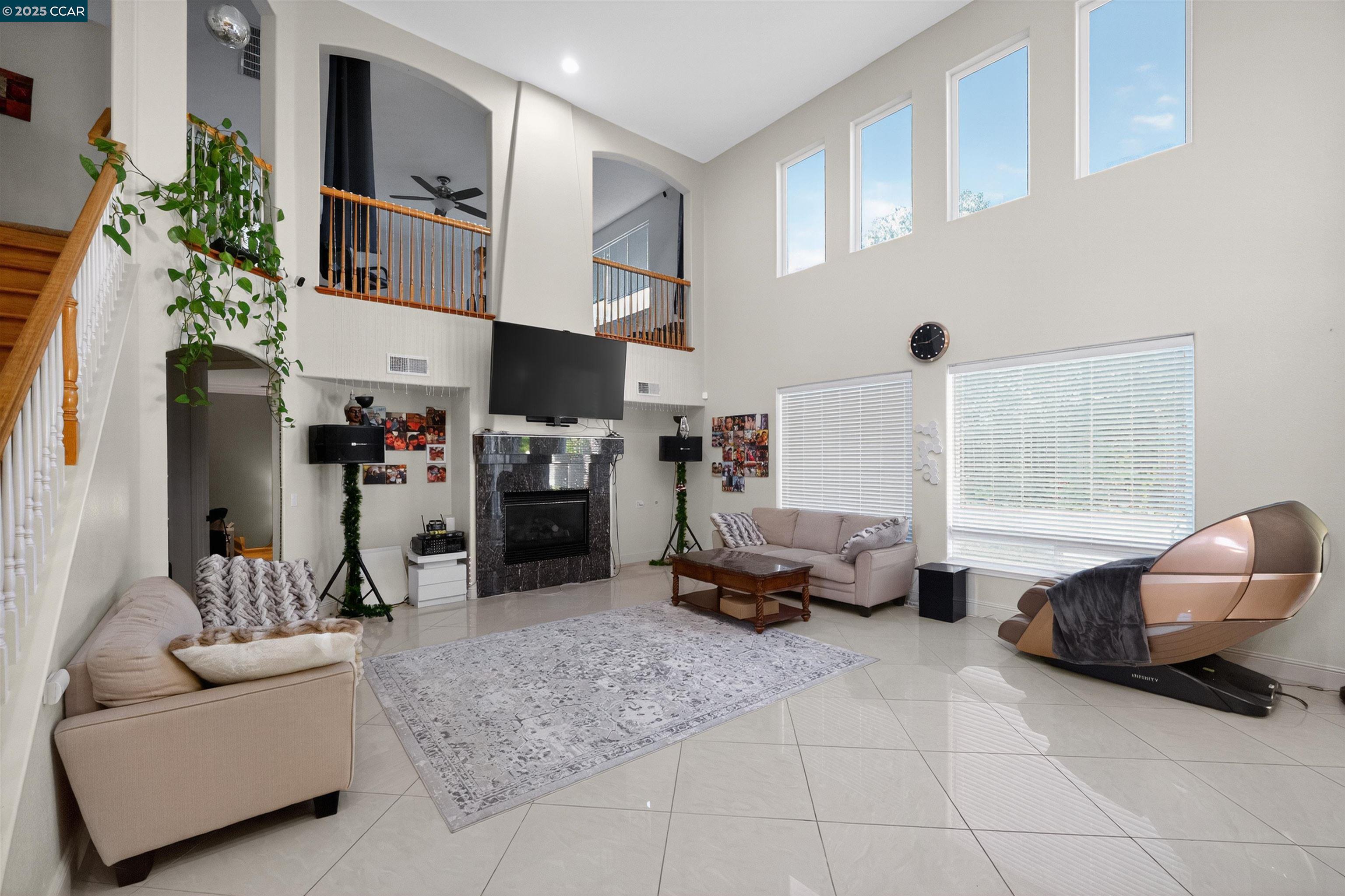 4100 Diorite Court Antioch, CA 94531 - Photo 5 of 35 a living room with furniture and a couch