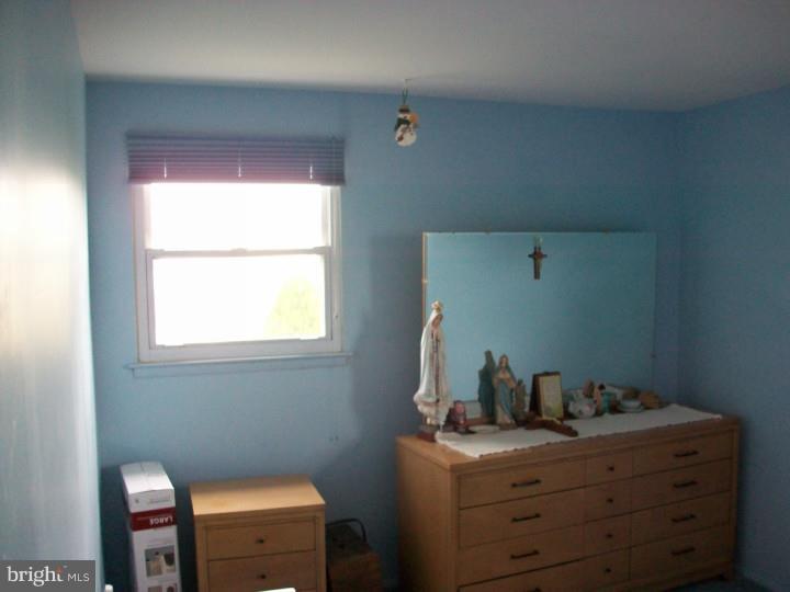 1957 King Arthur Road Philadelphia, PA 19116 - Photo 14 of 24 Gallery Image 14