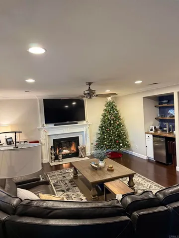 $1,325,000 | 346 Rimhurst Court, Oceanside, CA 92058