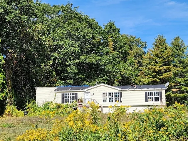$631,000 | 2151 Route 2, Charlemont, MA 01370