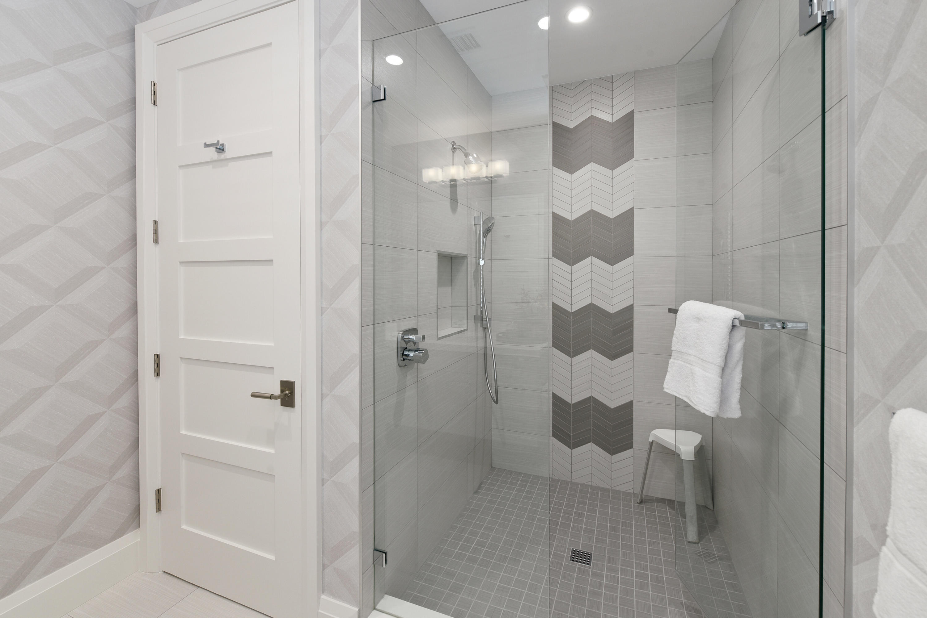 17128 Northway Circle Boca Raton, FL 33496 - Photo 60 of 86 bathroom