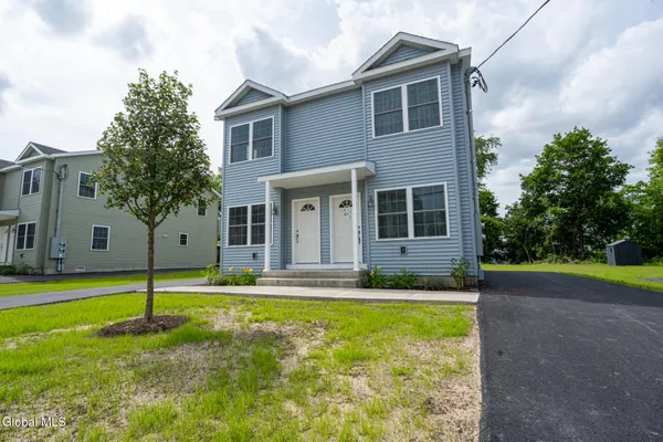 $139,000 | 546 Summit Avenue, Schenectady, NY 12307
