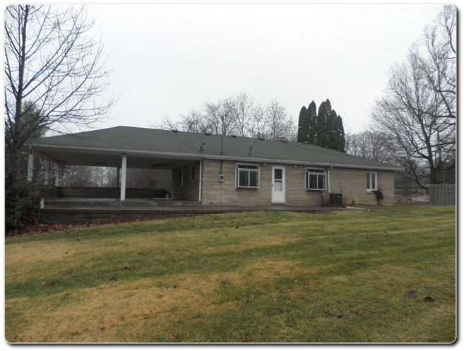 5050 North Union Valley Road Bloomington, IN 47404 - Photo 3 of 6 Gallery Image 3