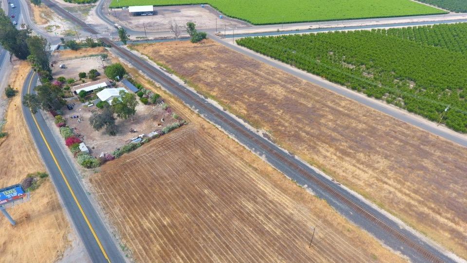 36748 Dr 39 Traver, CA 93673 - Photo 2 of 6