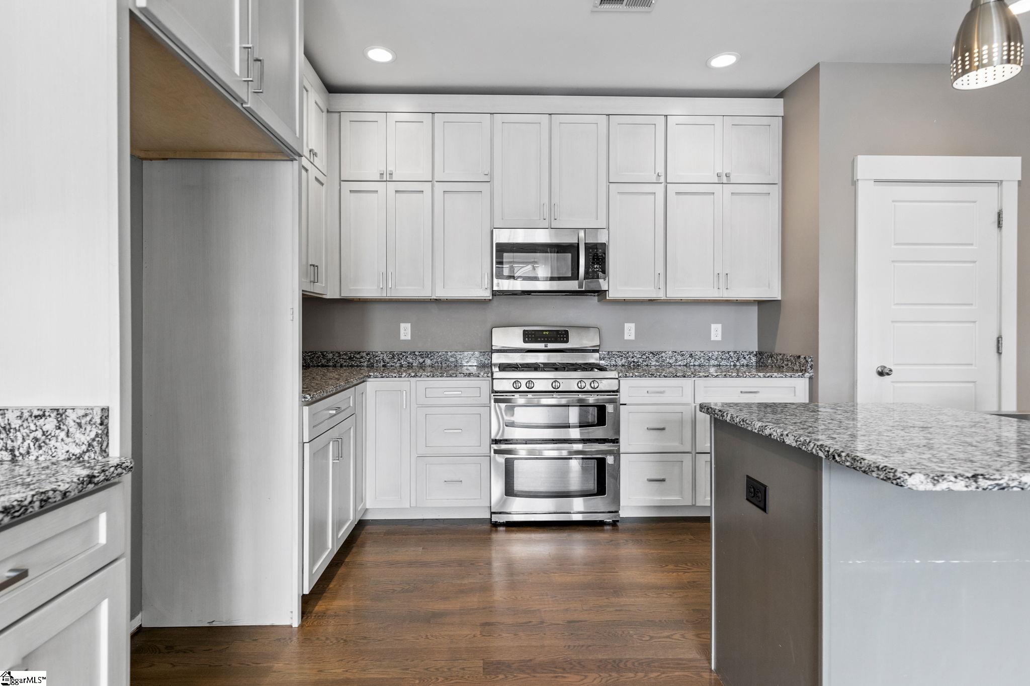 810 Ansel School Road Greer, SC 29651 - Photo 12 of 50 Gallery Image 12