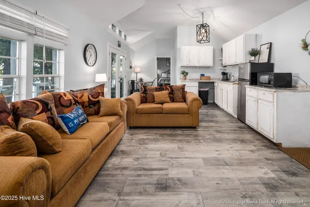 $649,000 | 6000 Haywood Drive, Rocky Mount, NC 27803