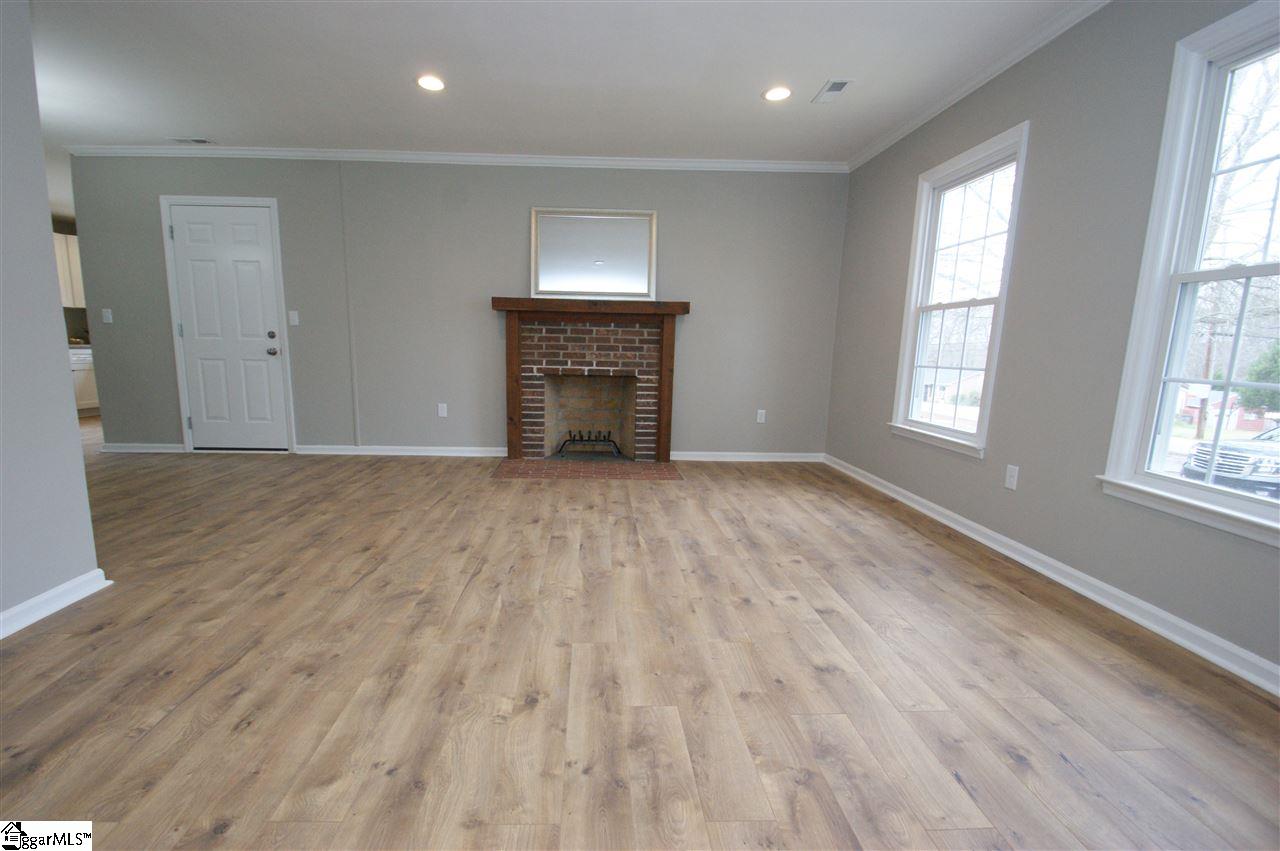 105 West Decatur Street Greenville, SC 29617 - Photo 2 of 20 Gallery Image 2