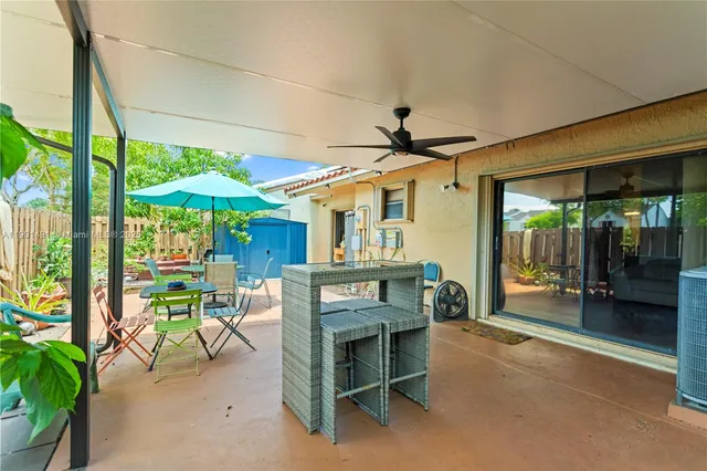 $520,000 | 17320 Northwest 66th Place, Hialeah, FL 33015