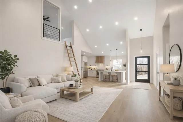 $419,900 | Lake Viking Terrace, Gallatin, MO 64640