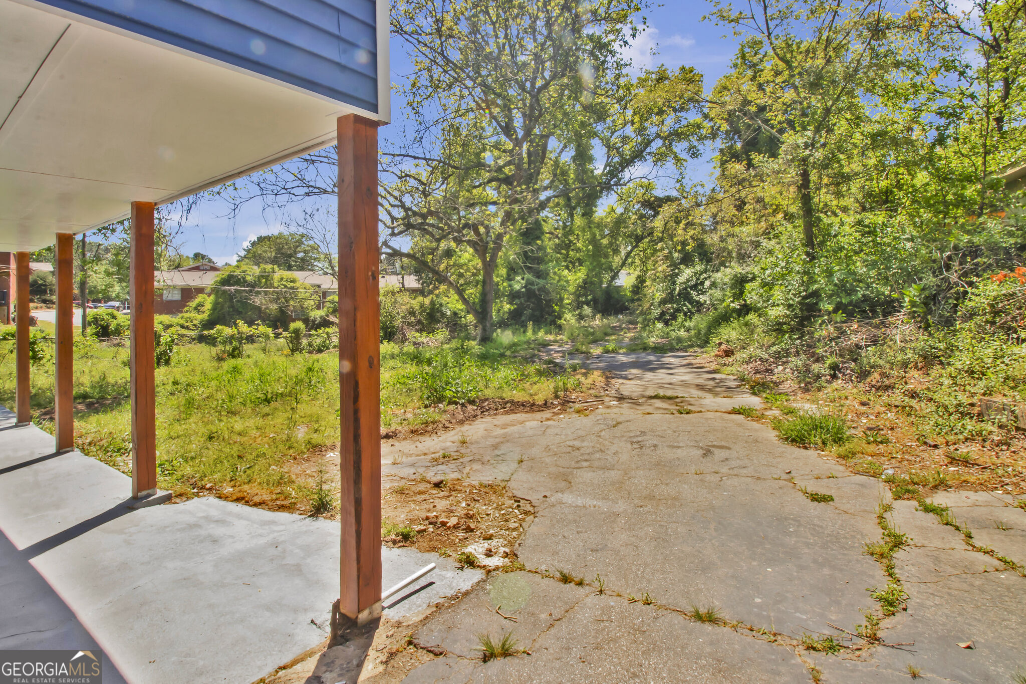 2172 Ben Hill Road East Point, GA 30344 - Photo 6 of 31 Gallery Image 6