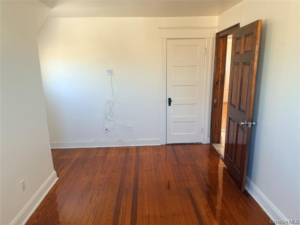 149 West Kingsbridge Road, Unit 2 Mount Vernon, NY 10550 - Photo 25 of 34