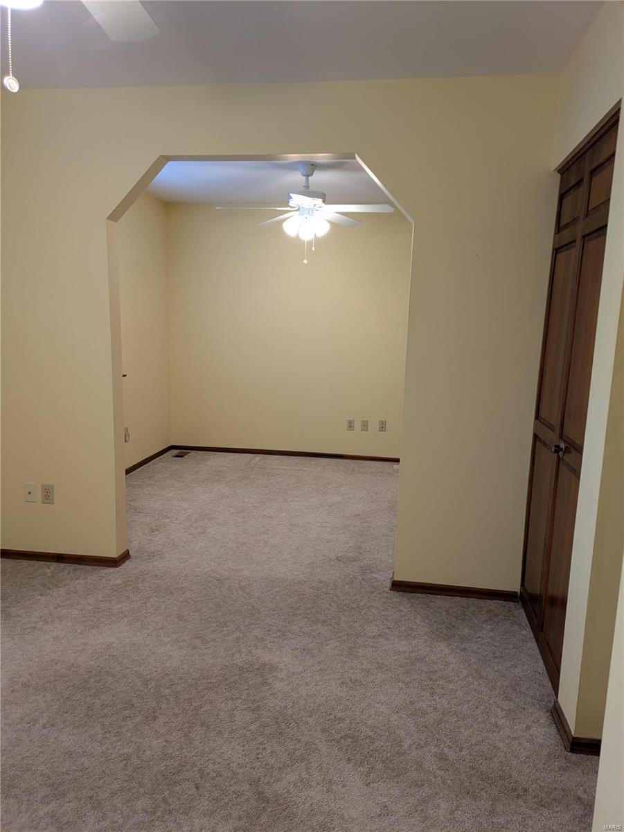 319 White Pine Drive St. Charles, MO 63304 - Photo 22 of 40