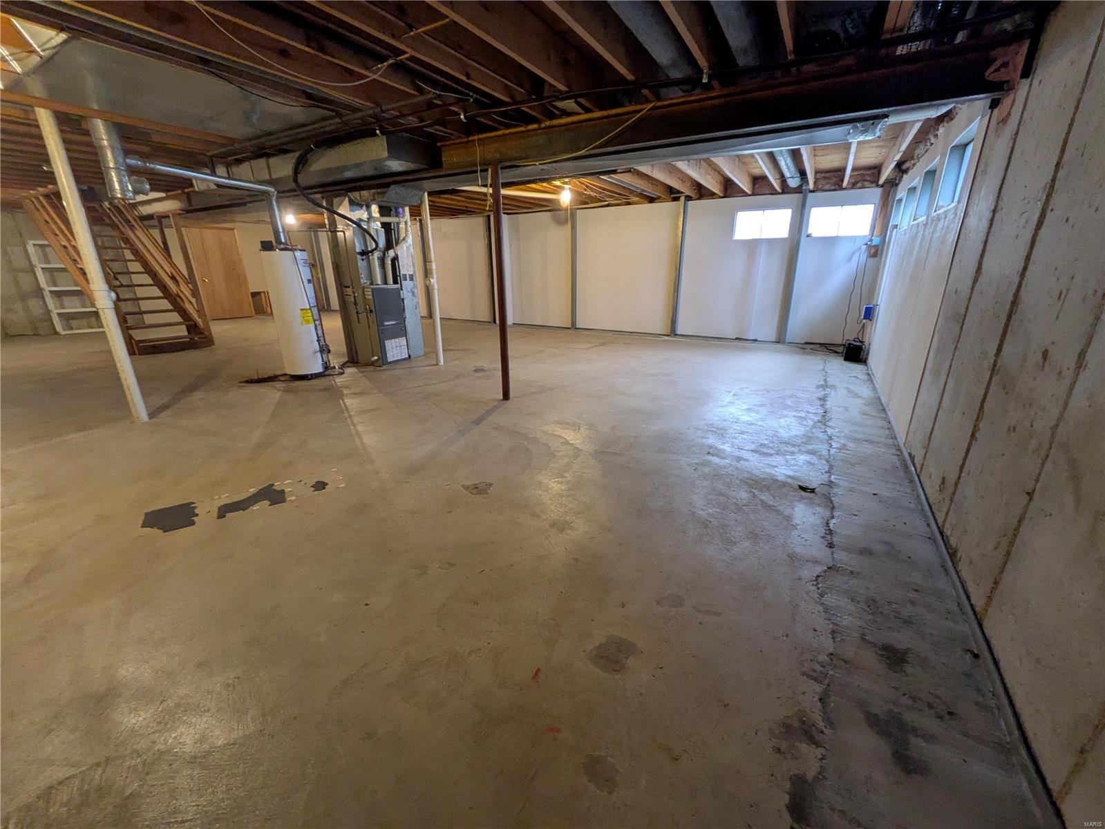 319 White Pine Drive St. Charles, MO 63304 - Photo 31 of 40