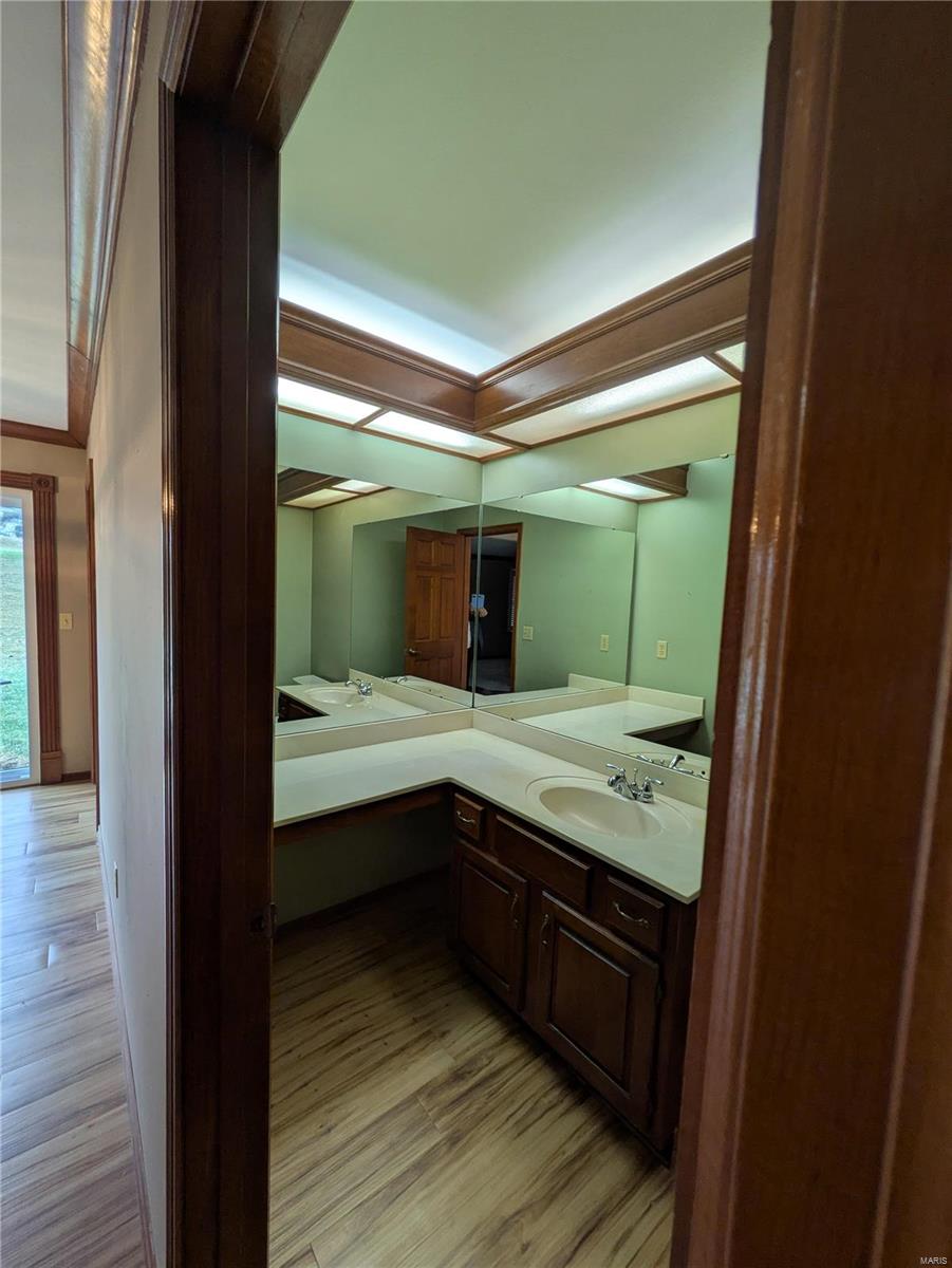 319 White Pine Drive St. Charles, MO 63304 - Photo 7 of 40