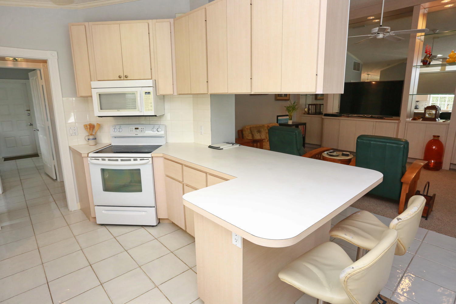 127 Brier Circle Jupiter, FL 33458 - Photo 20 of 49 127 Brier Cir Jupiter FL 33458-large-021