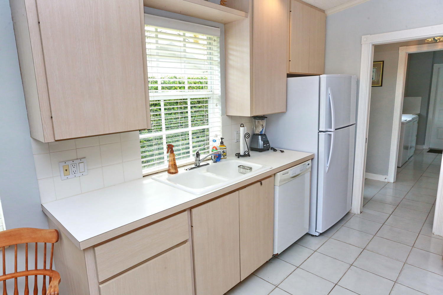 127 Brier Circle Jupiter, FL 33458 - Photo 21 of 49 127 Brier Cir Jupiter FL 33458-large-022