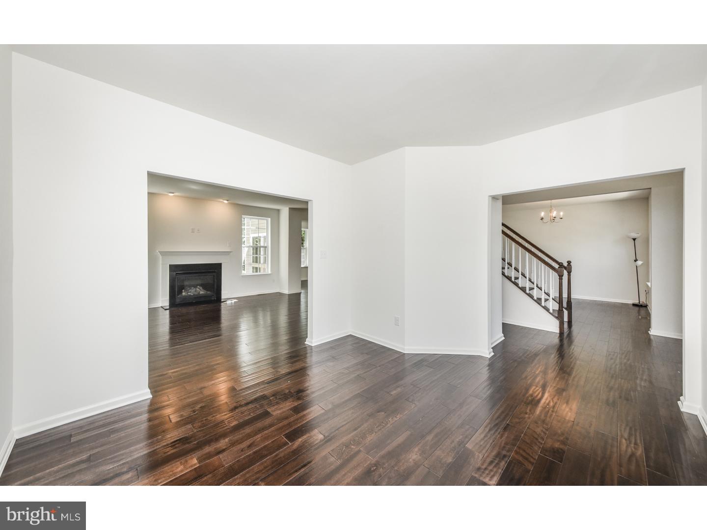 412 Sheffield Road Cherry Hill, NJ 08034 - Photo 15 of 24 Living Room