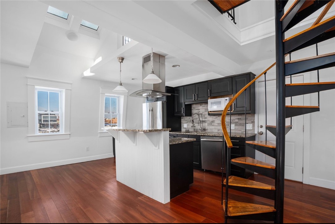 38 Transit Street, Unit 3 Providence, RI 02903 - Photo 6 of 20