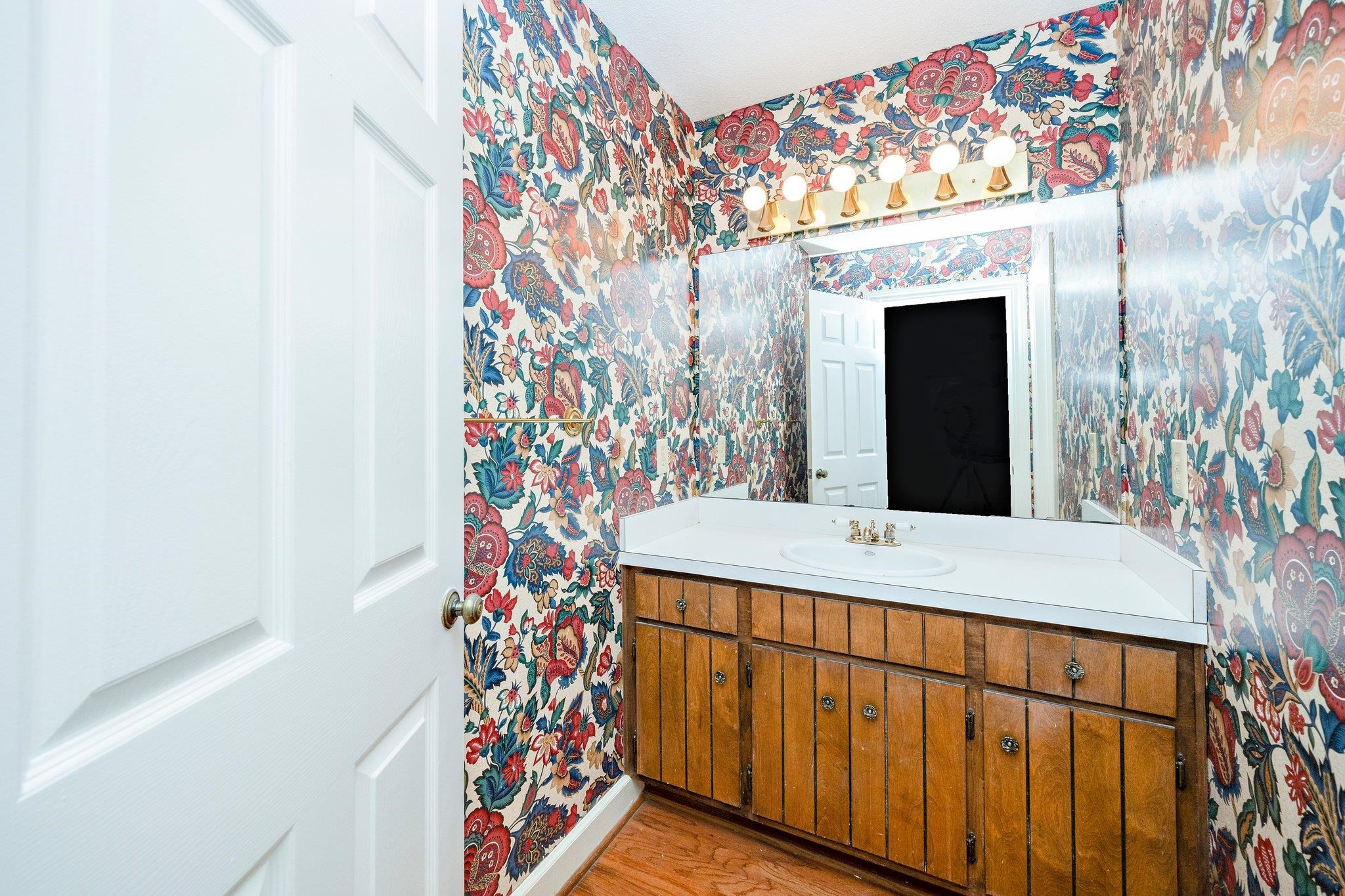 5801 Heatherbrook Circle Raleigh, NC 27612 - Photo 20 of 28 Primary Bath Vanity