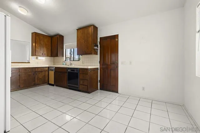 $1,429,900 | 3344 Goldfinch Street, San Diego, CA 92103