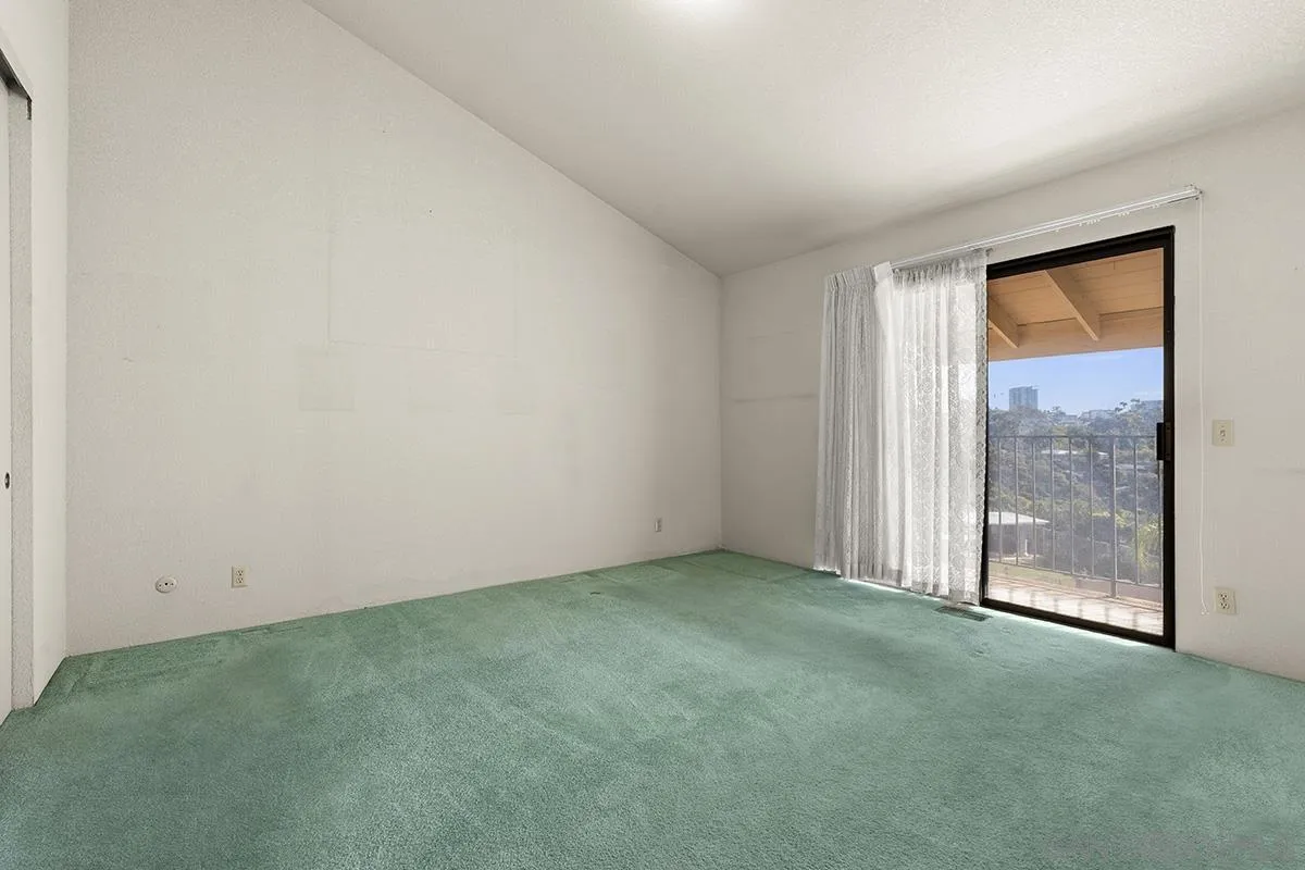 3344 Goldfinch Street San Diego, CA 92103 - Photo 21 of 41 a view of an empty room with a window