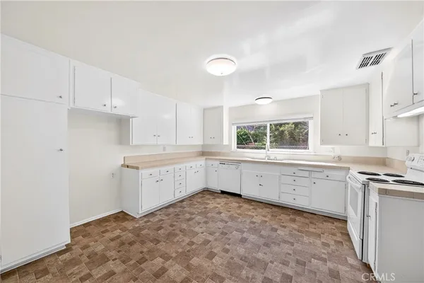 $649,000 | 1745 Maple Avenue, Unit 59, Torrance, CA 90503