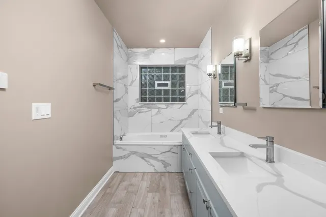 $650,000 | 1113 North Mozart Street, Unit 101, Chicago, IL 60622