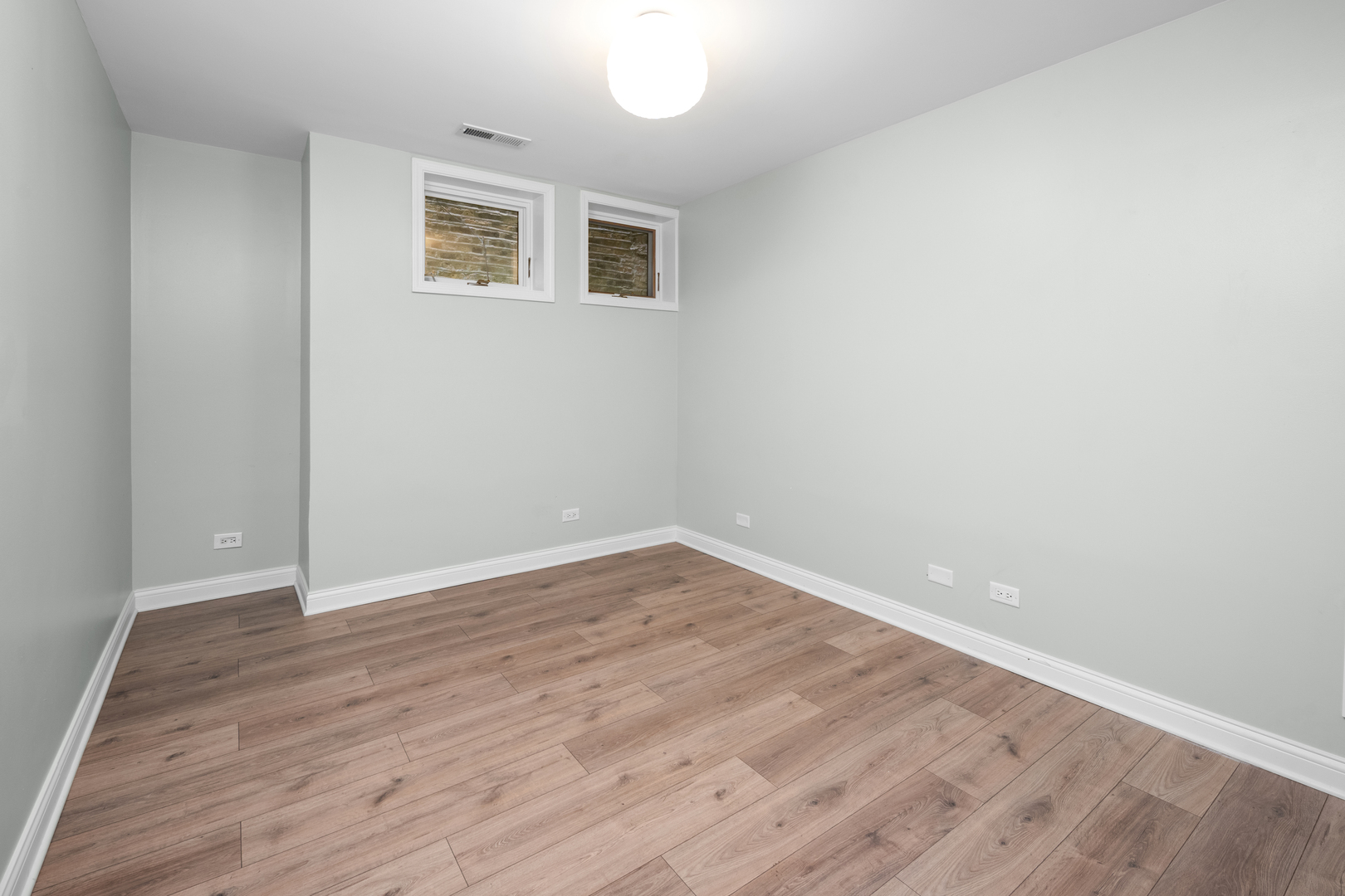 1113 North Mozart Street, Unit 101 Chicago, IL 60622 - Photo 25 of 34