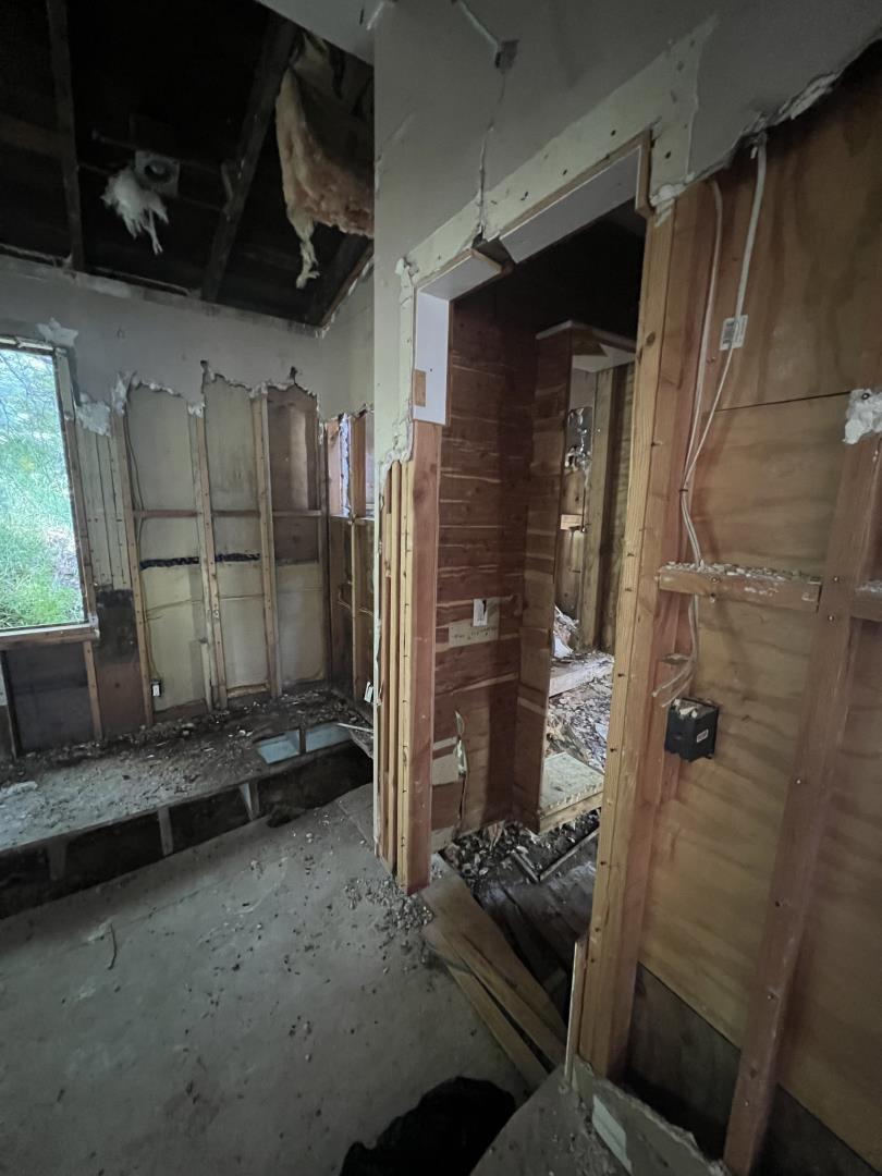 17160 Wilson Way Watsonville, CA 95076 - Photo 18 of 62