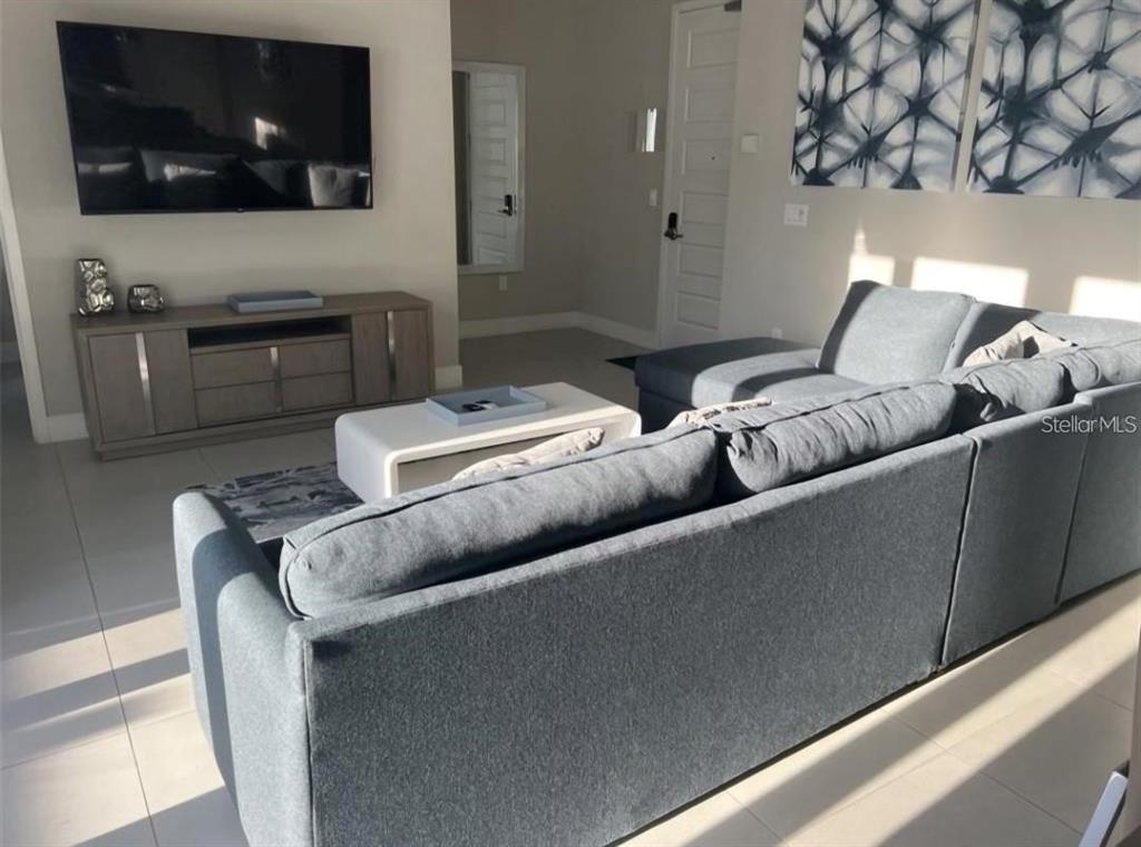 7740 Sandy Ridge Drive, Unit 102 Reunion, FL 34747 - Photo 5 of 17