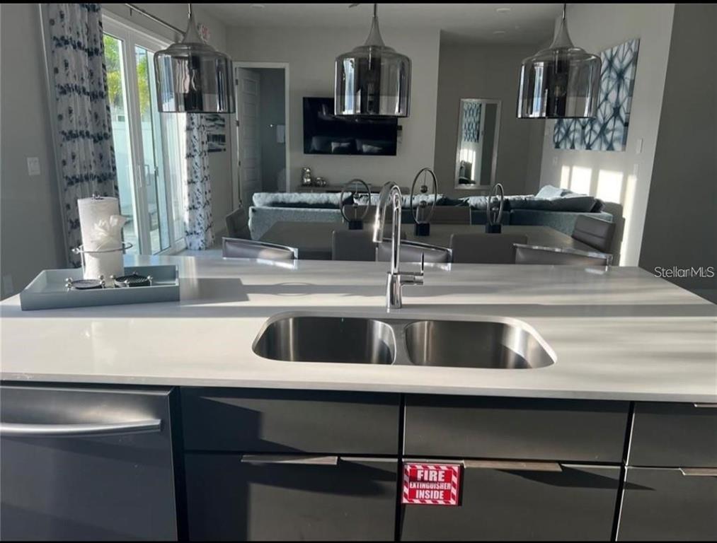 7740 Sandy Ridge Drive, Unit 102 Reunion, FL 34747 - Photo 6 of 17