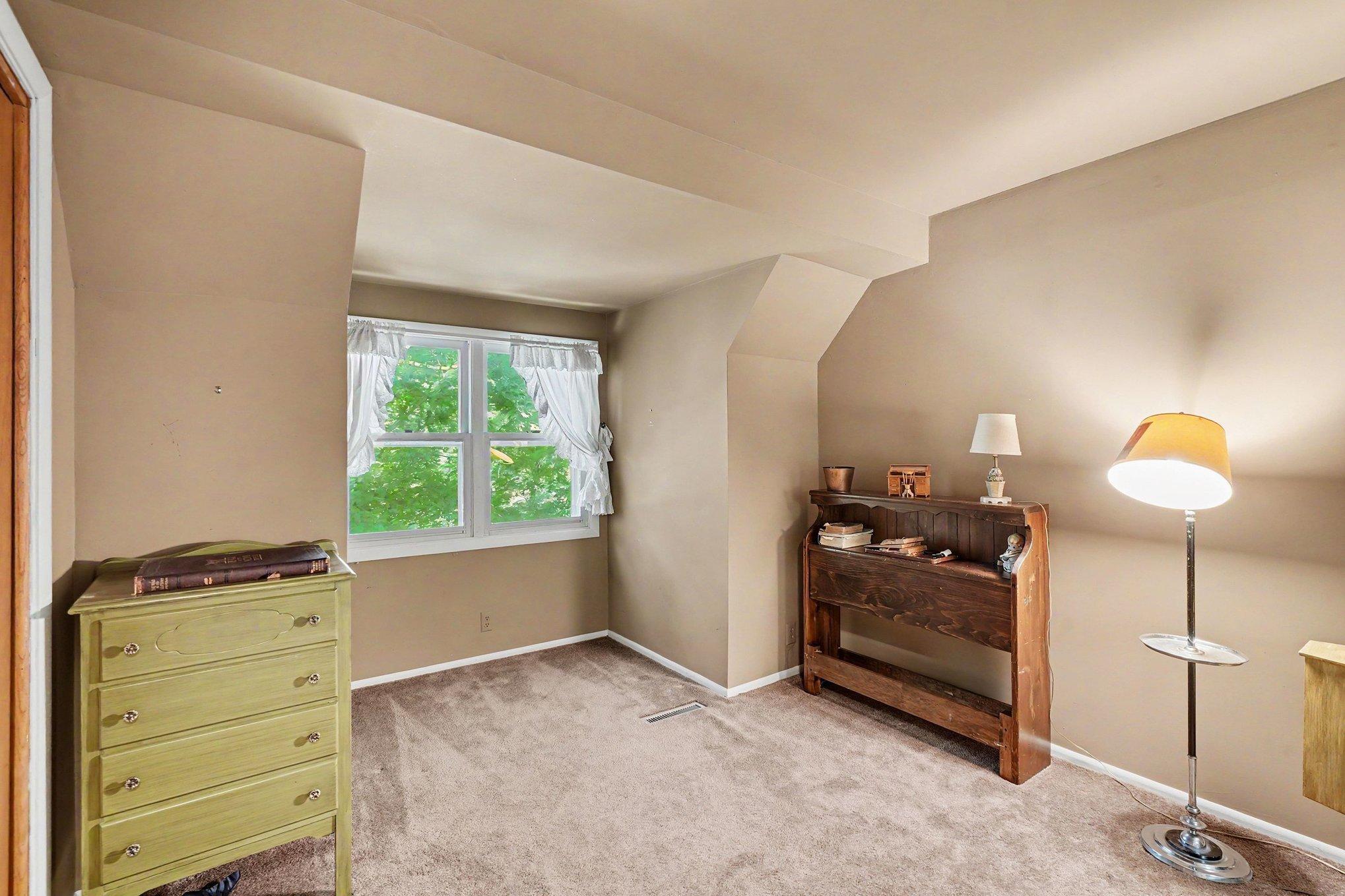 7017 Valley View Road Edina, MN 55439 - Photo 16 of 29 Gallery Image 16