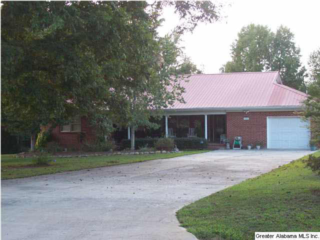 902 County Road 91 Jemison, AL 35085 - Photo 2 of 32