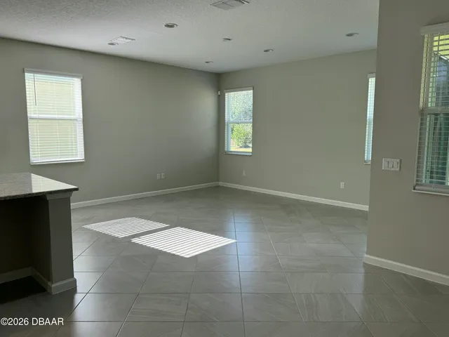 $3,375 | 899 Attitude Avenue, Daytona Beach, FL 32124