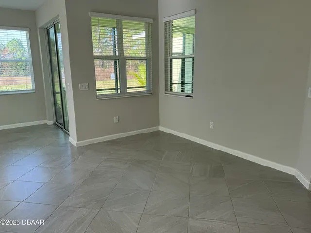 $3,375 | 899 Attitude Avenue, Daytona Beach, FL 32124