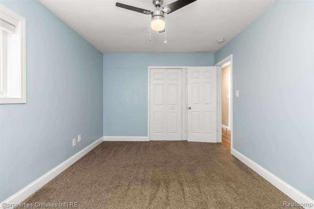 176 Barrington Road Bloomfield Hills, MI 48302 - Photo 24 of 41