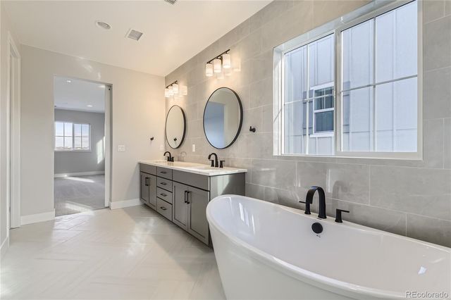 $1,020,000 | 6656 Bridle Crk Point, Castle Pines, CO 80108