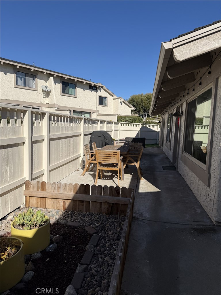 743 Calle Bahia San Clemente, CA 92672 - Photo 25 of 31 a view of a chairs and table in the patio