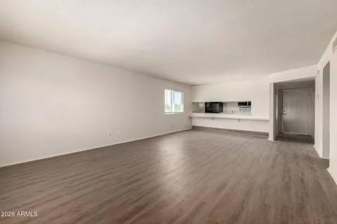 $879,000 | 17859 North 40th Street, Phoenix, AZ 85032